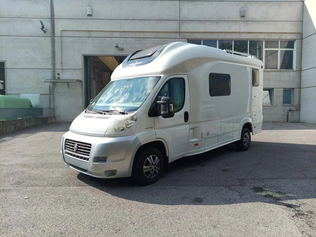 Wingamm Oasi 610 - anno 2012 - km 98.000