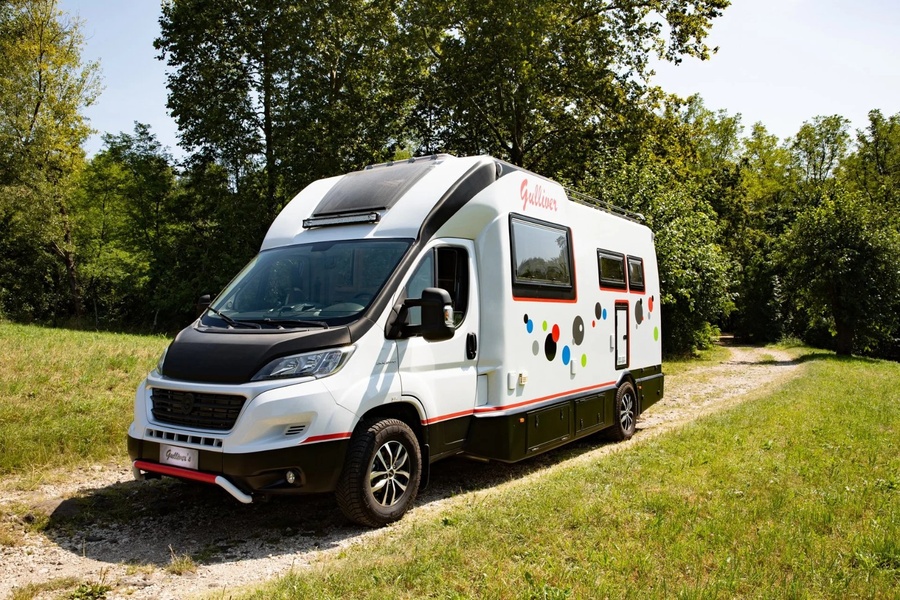 Camper Gulliver’s con monoscocca in vetroresina
